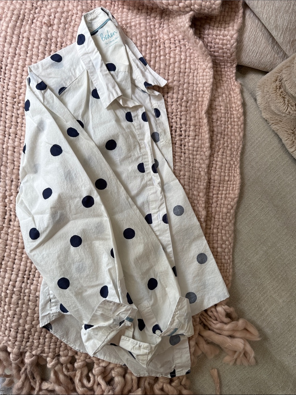 Boden Off-White button down Shirt with Navy Polka Dots